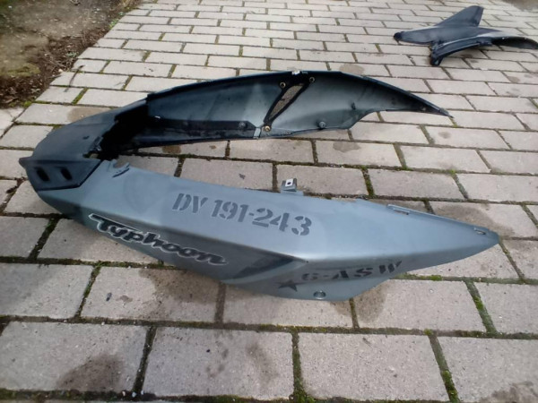 Piaggio TPH New LPC Verkleidung Seitenverkleidung