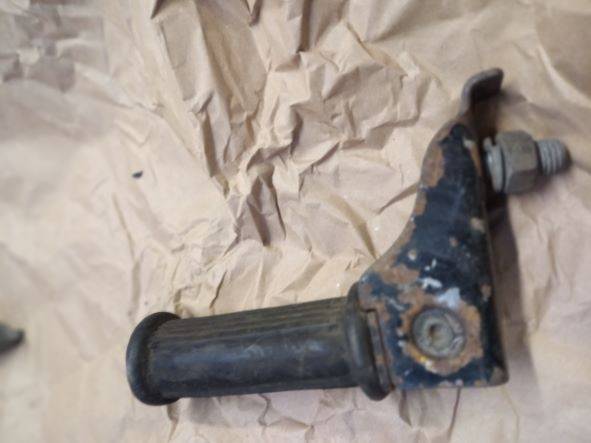 Mz es Ts Fußraste gebr.