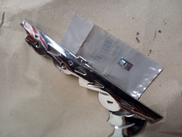 Vespa Piaggio Schriftzug Halter Clipp