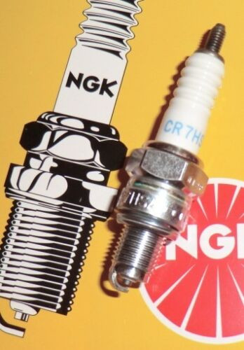 NGK 4549 CR7HSA Zuendkerze 10mm