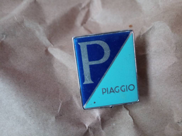 Vespa Schriftzug Emblem Kaskarde