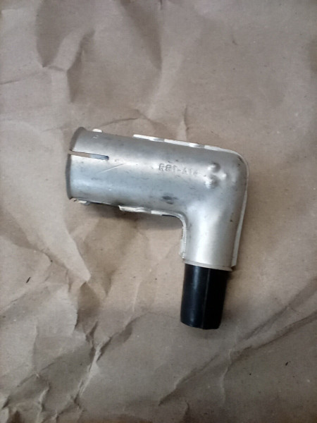 Zündkerzenstecker 21 original DDR