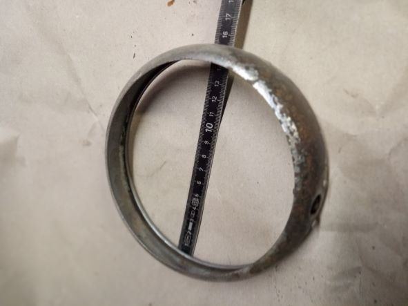 Iwl Mz rt Scheinwerfering