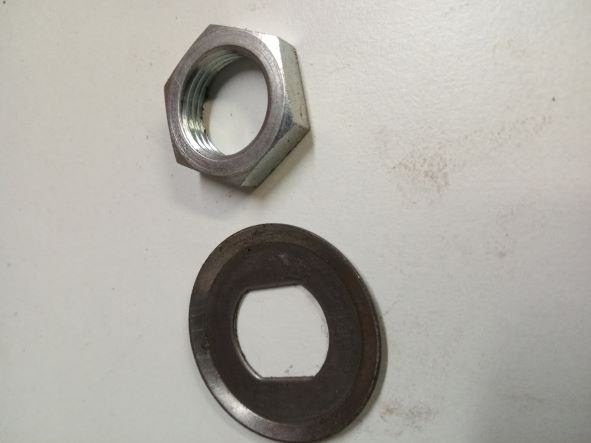 Simson s51 Kr51/2 sr50 Ritzel Abtriebswelle Mutter Sicherungsscheibe Sicherungsblech