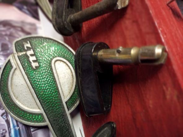 Mz ES Zündschlüssel