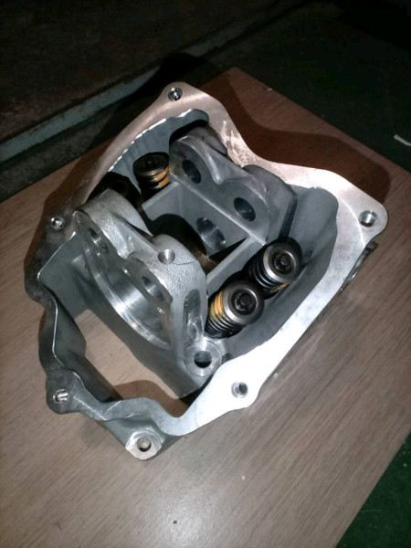 Vespa Piaggio Aprilia 200 300 Zylinderkopf 878330