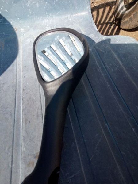 Gillera runner Spiegel links