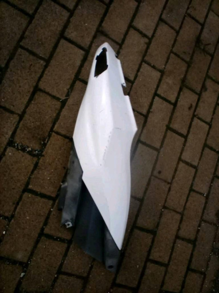 Aprilia sr50 r Factory verkleidung Setenverkleidung