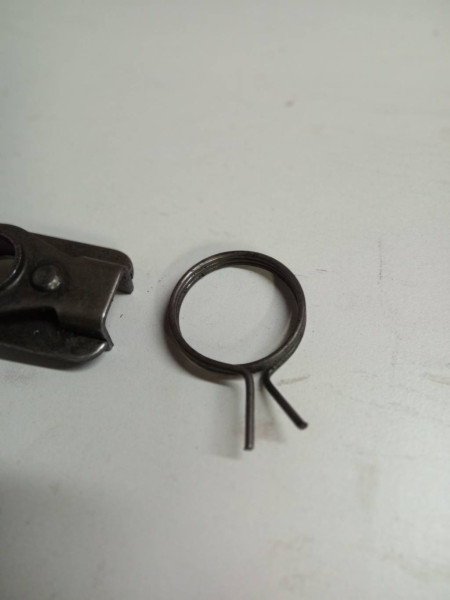 Simson S50 Schwalbe Star Sperber Habicht feder Ratsche