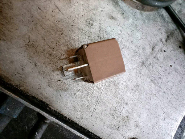 Aprilia Piaggio Vespa Anlasserrelais Relais Anlasser