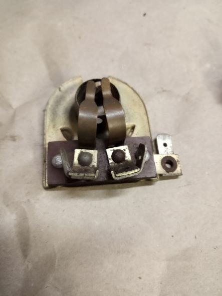 Scheinwerfer Fassung BA 15