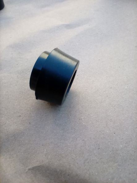 Simson Schwalbe KR51/1 KR51/2 Habicht Sperber Lenker Distanzstück Rechts Schwarz