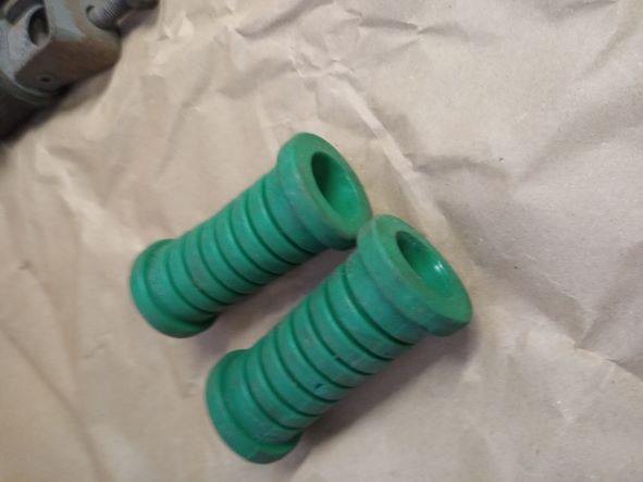 Fussrasten Gummi grün Paar